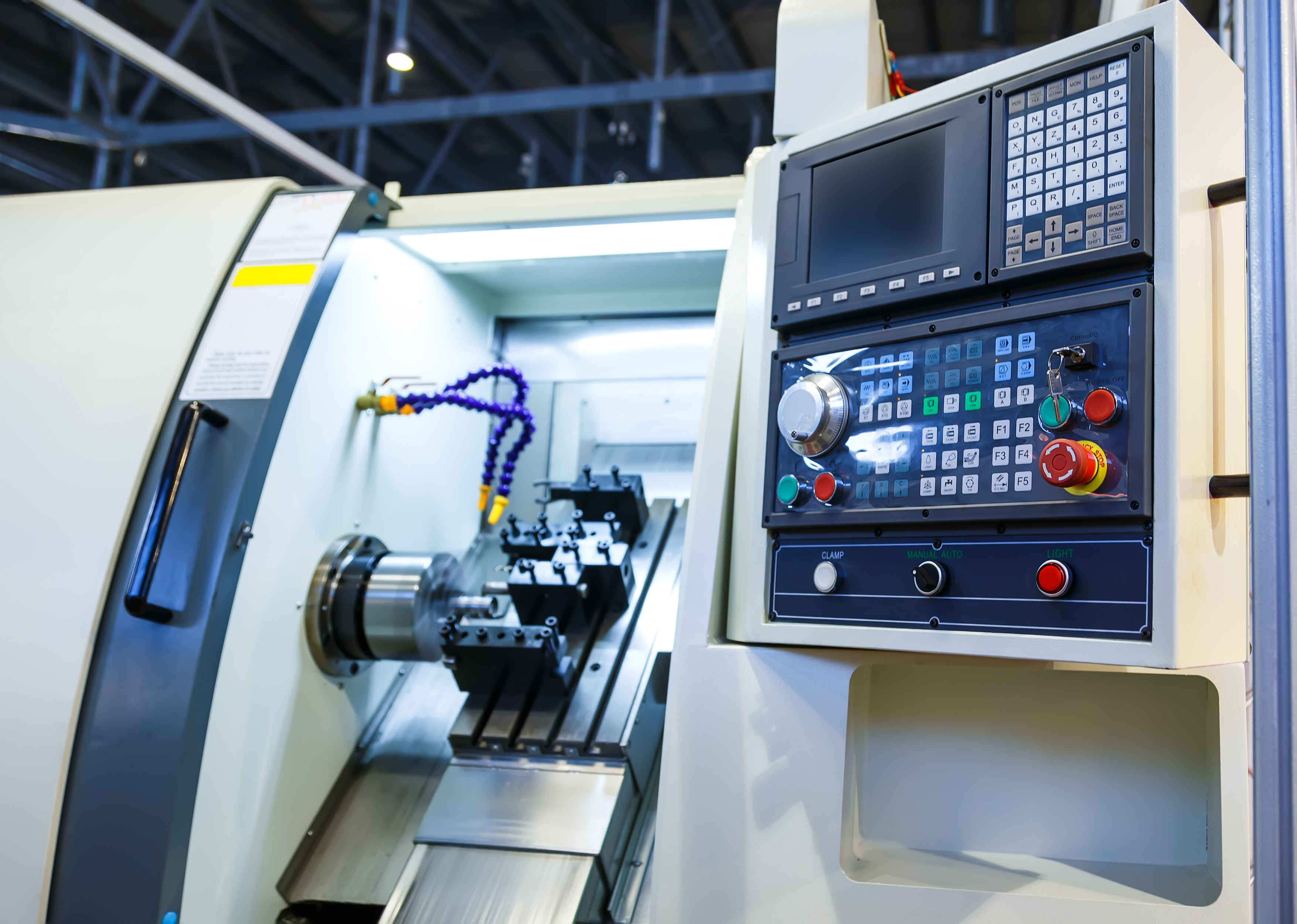 CNC-Maschinensteuerung – Luger Formen GmbH